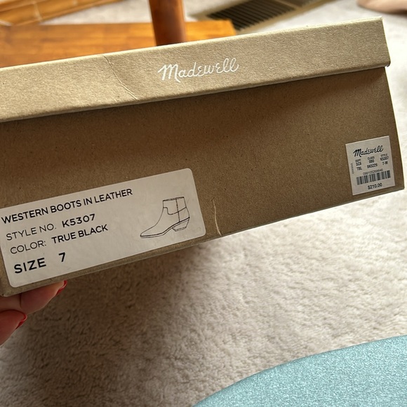 Madewell leather ankle boots - Picture 5 of 5